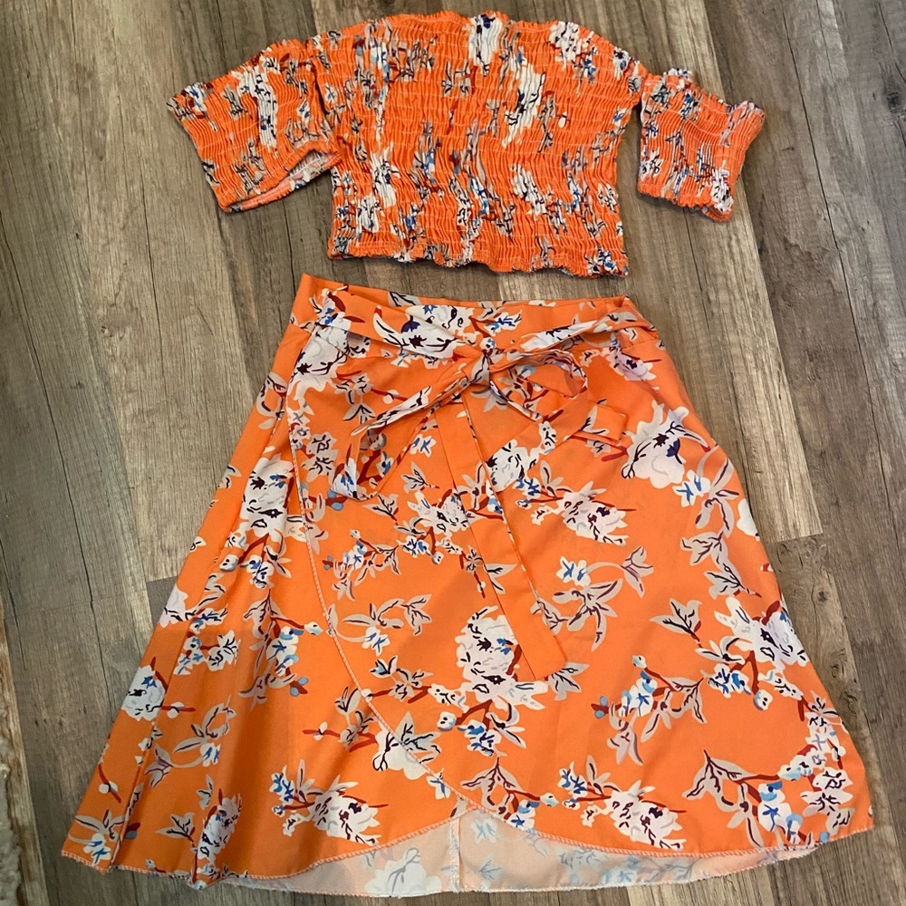 2 piece set 🧡